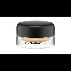 MAC Paint Pot Soft Ochre
